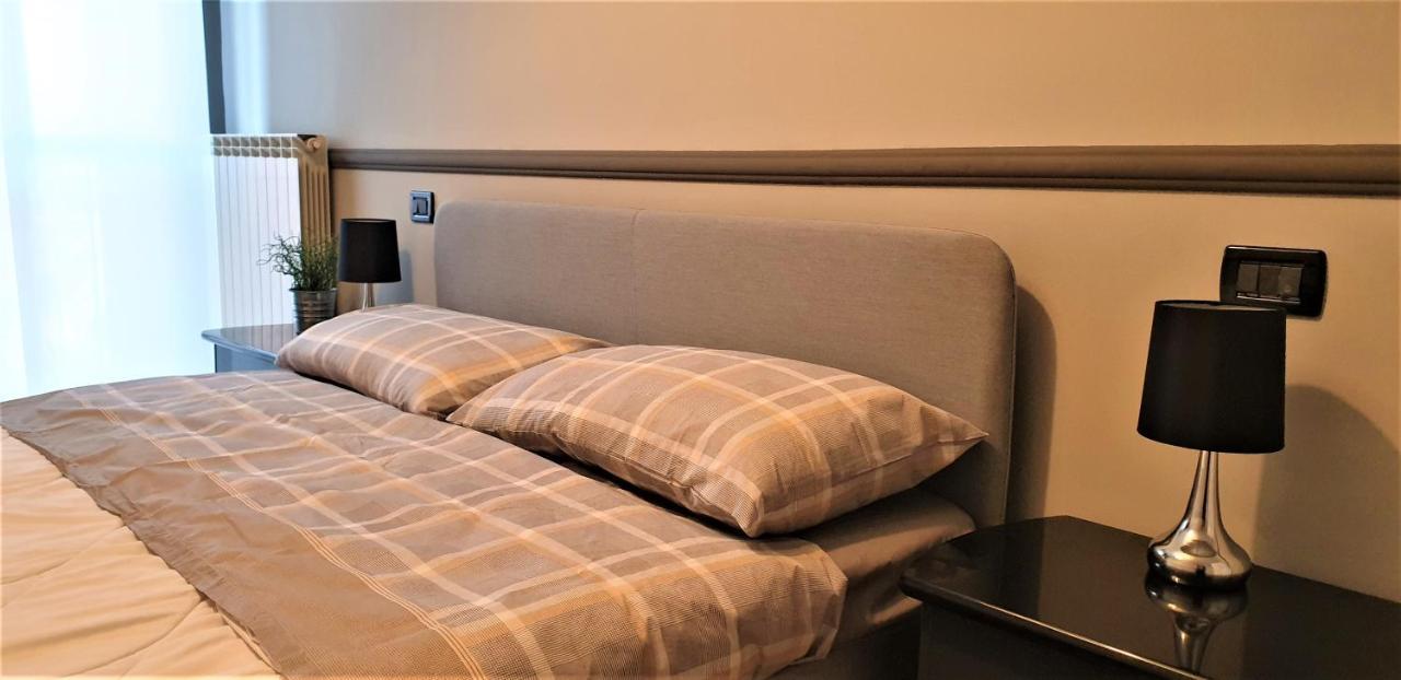 Welcome Brescia Apartments - Volta Exteriör bild
